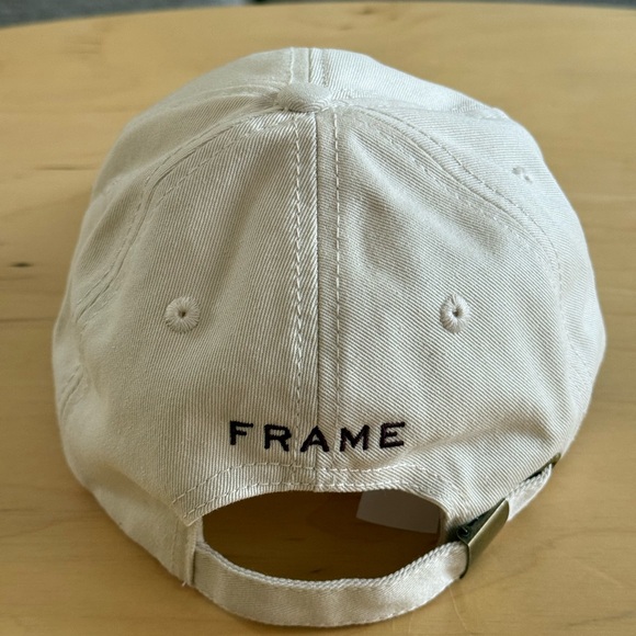 Frame x Ritz Paris cotton hat in Ecru - Picture 3 of 8